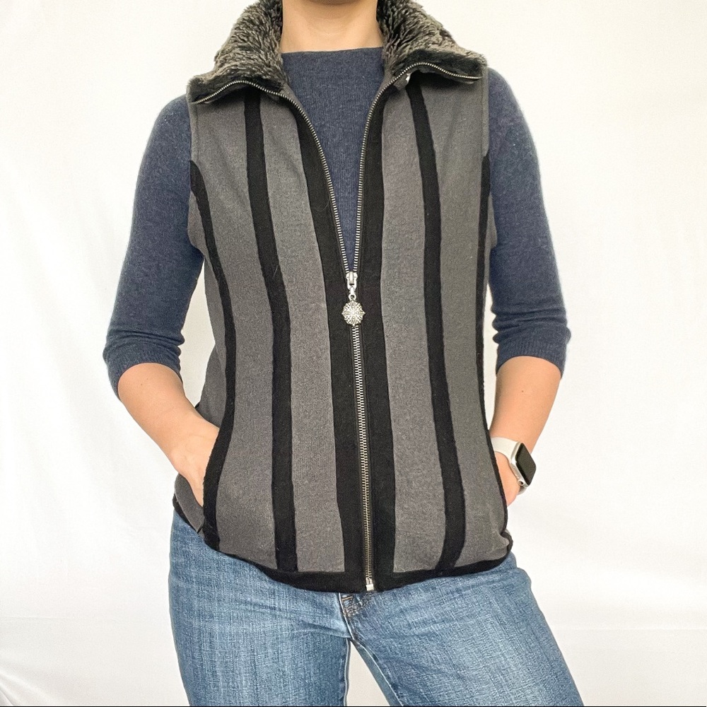 Icelandic Design Gray Wool Vest Women Size Small - Picture 2 of 16